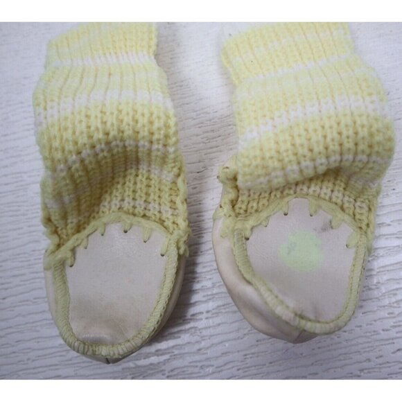 VINTAGE YELLOW STRIPED BABY BOOTIES SLIPPERS MOCCASIN SOCKS - Picture 3 of 6